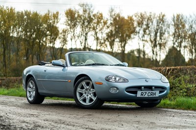 Lot 1997 Jaguar XK8 Convertible