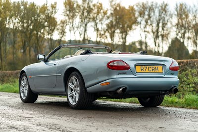 Lot 1997 Jaguar XK8 Convertible