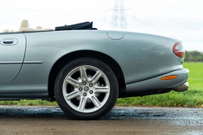 Lot 1997 Jaguar XK8 Convertible
