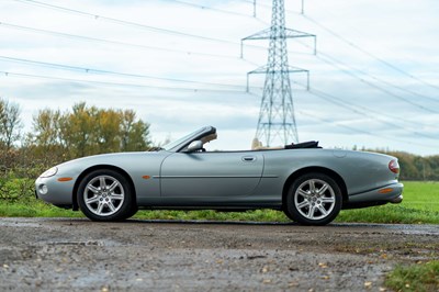 Lot 1997 Jaguar XK8 Convertible