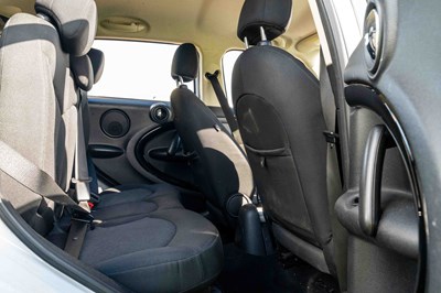 Lot 15 - 2011 Mini Countryman