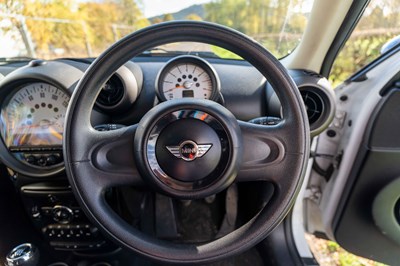 Lot 15 - 2011 Mini Countryman