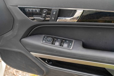 Lot 38 - 2011 Mercedes-Benz E350 Cabriolet