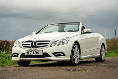 Lot 38 - 2011 Mercedes-Benz E350 Cabriolet
