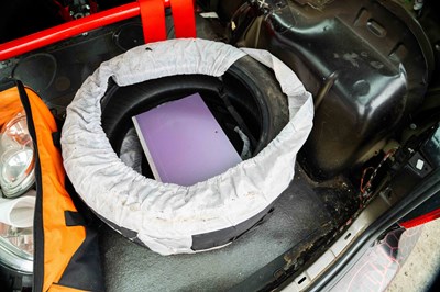 Lot 2002 Volkswagen Golf Track Car