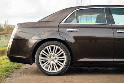 Lot 45 - 2013 Chrysler 300C