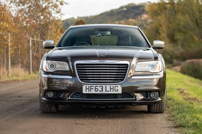 Lot 45 - 2013 Chrysler 300C