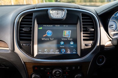 Lot 45 - 2013 Chrysler 300C