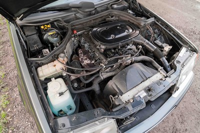 Lot 58 - 1990 Mercedes-Benz 230 CE