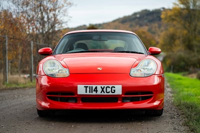 Lot 43 - 1999 Porsche 911 Carrera 4