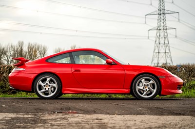 Lot 43 - 1999 Porsche 911 Carrera 4