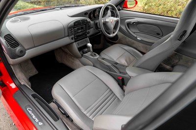 Lot 43 - 1999 Porsche 911 Carrera 4