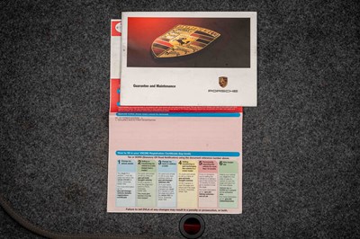 Lot 43 - 1999 Porsche 911 Carrera 4