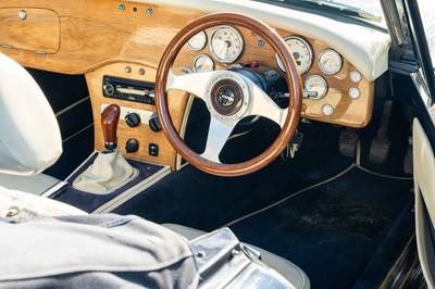 Lot 21 - 1986 Sebring TMX