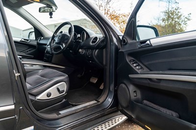 Lot 82 - 2010 Mercedes-Benz ML350