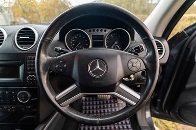 Lot 82 - 2010 Mercedes-Benz ML350