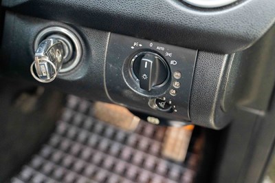 Lot 82 - 2010 Mercedes-Benz ML350