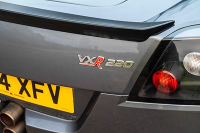 Lot 14 - 2004 Vauxhall VXR220
