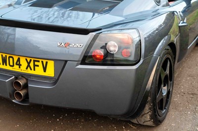 Lot 14 - 2004 Vauxhall VXR220