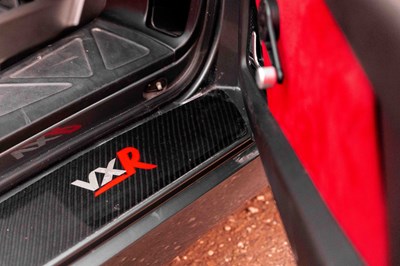 Lot 14 - 2004 Vauxhall VXR220