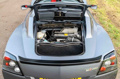 Lot 14 - 2004 Vauxhall VXR220