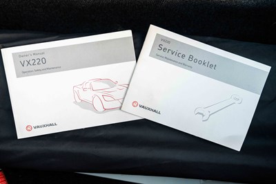 Lot 14 - 2004 Vauxhall VXR220