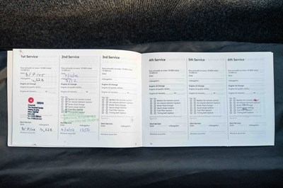 Lot 14 - 2004 Vauxhall VXR220