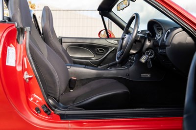 Lot 3 - 2002 Mazda MX5