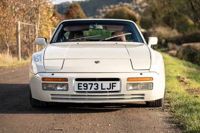 Lot 10 - 1987 Porsche 944 Turbo