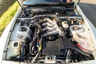 Lot 10 - 1987 Porsche 944 Turbo