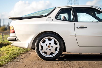 Lot 10 - 1987 Porsche 944 Turbo