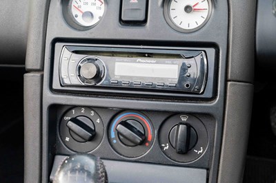 Lot 26 - 1997 MG MGF