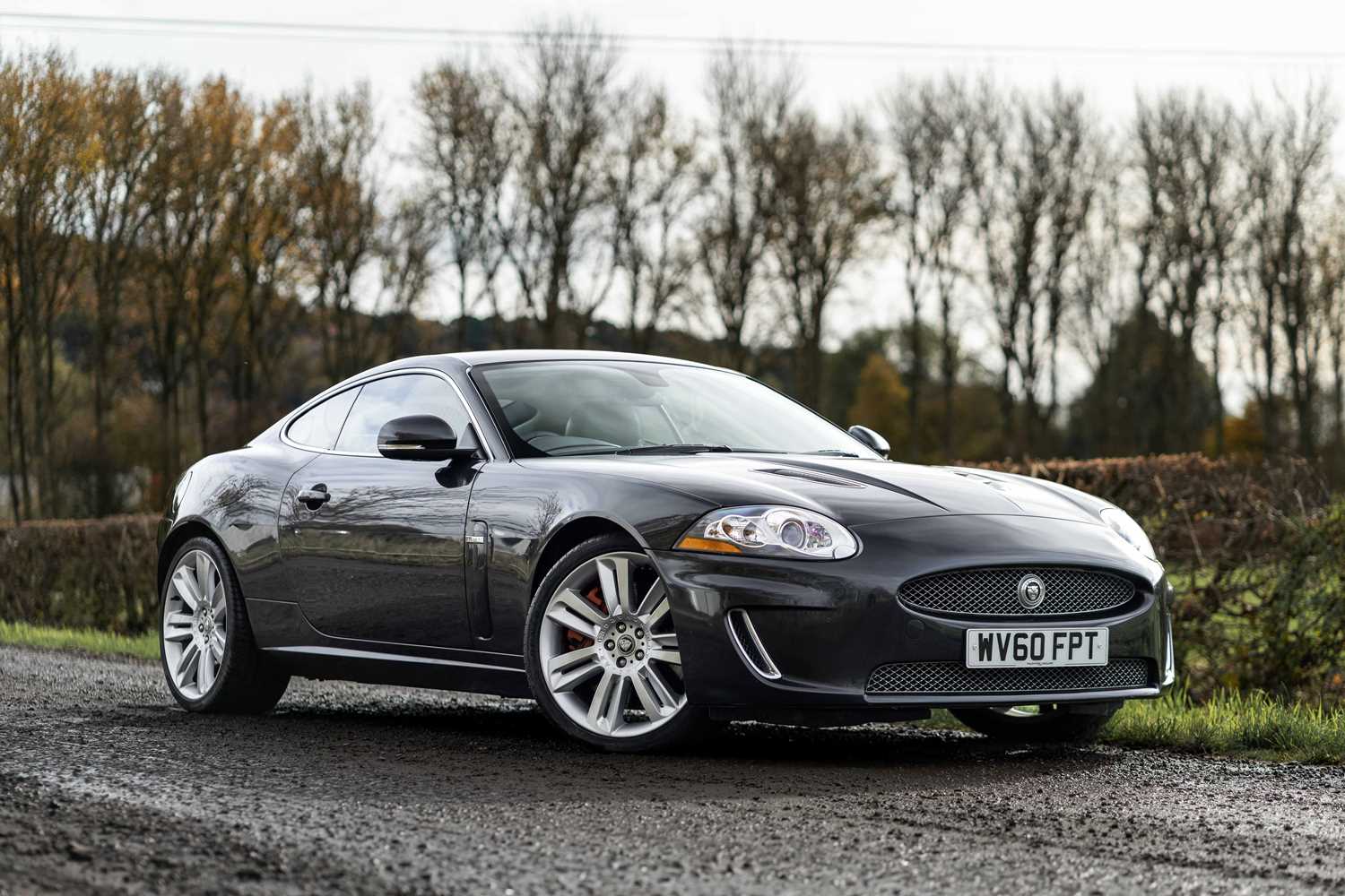 Lot 70 - 2010 Jaguar XKR Coupe