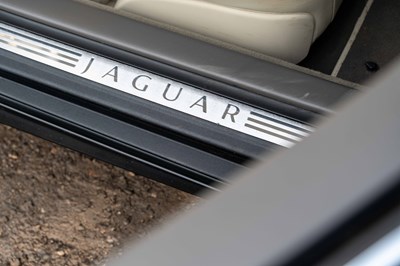 Lot 70 - 2010 Jaguar XKR Coupe