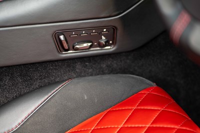 Lot 79 - 2013 Aston Martin Vanquish