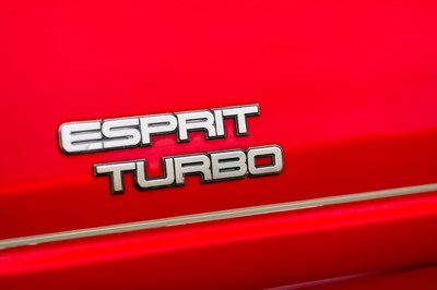 Lot 69 - 1989 Lotus Esprit Turbo