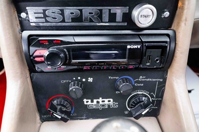 Lot 69 - 1989 Lotus Esprit Turbo