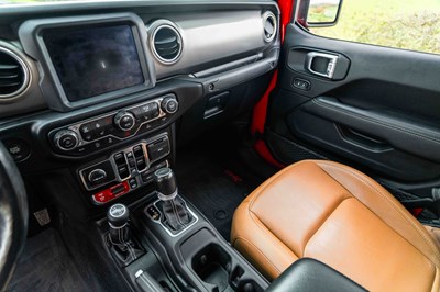 Lot 83 - 2019 Jeep Gladiator Rubicon