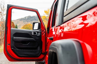 Lot 83 - 2019 Jeep Gladiator Rubicon