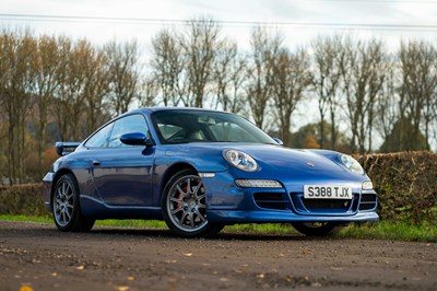Lot 31 - 1999 Porsche 911 Carrera 2