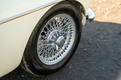 Lot 54 - 1969 MG MGC Roadster