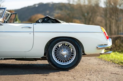 Lot 54 - 1969 MG MGC Roadster
