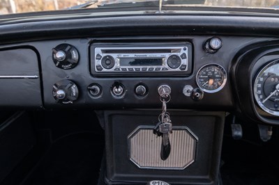 Lot 54 - 1969 MG MGC Roadster