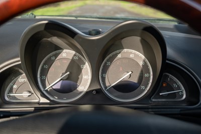Lot 23 - 2004 Mercedes-Benz SL600