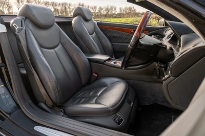 Lot 23 - 2004 Mercedes-Benz SL600
