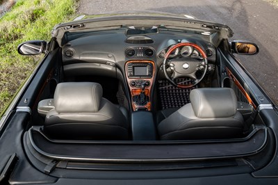 Lot 23 - 2004 Mercedes-Benz SL600