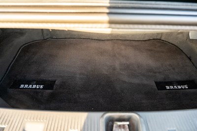 Lot 23 - 2004 Mercedes-Benz SL600