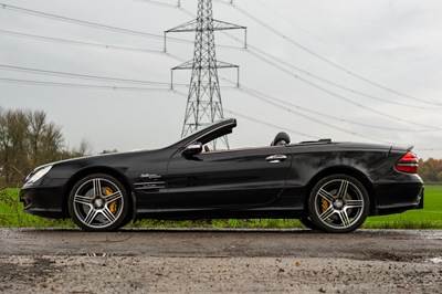 Lot 23 - 2004 Mercedes-Benz SL600