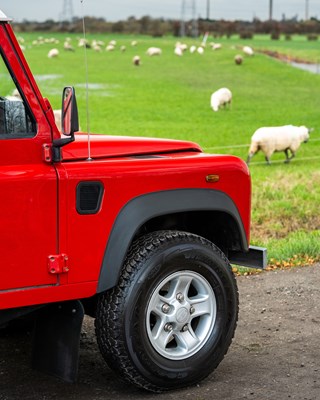 Lot 87 - 2003 Land Rover Defender 90 TD5