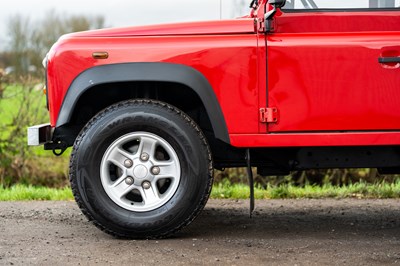 Lot 87 - 2003 Land Rover Defender 90 TD5